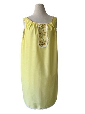 Vtg 60s Loungees Yellow Embroidered Nightgown L/XL Femme Cottage Lounge Dress